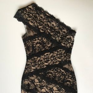 Bebe Single Shoulder Lace Dress